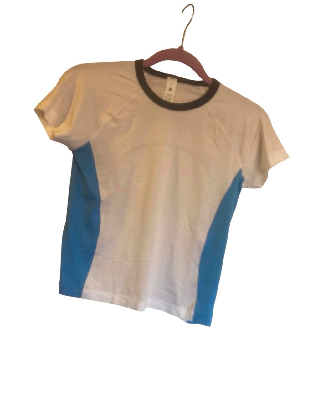 NWT Lululemon Swiftly Tech Short Sleeve 2.0 Race Size 6 OCEAN WAVE/ WHITE